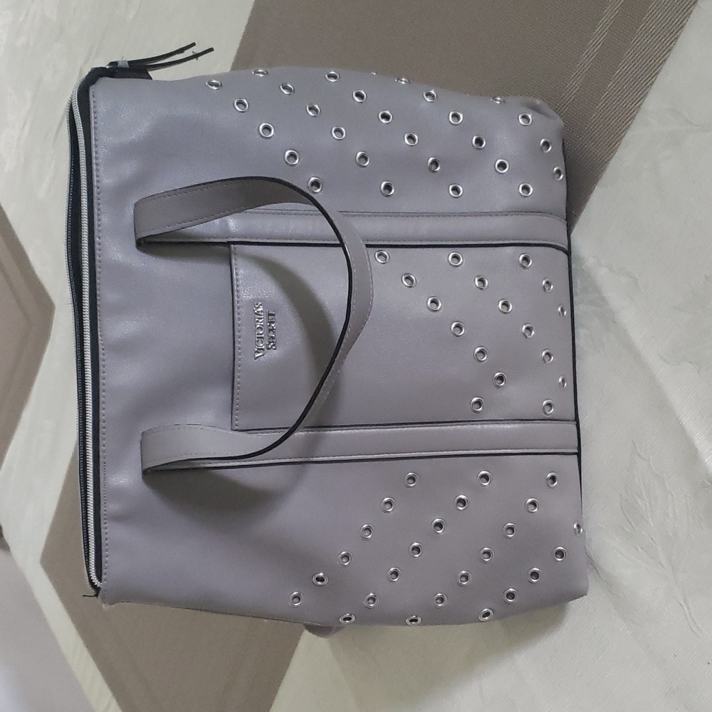 Victoria's Secret Convertible Grommet Backpack Purse in Gray